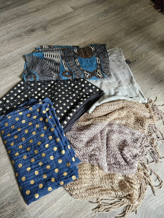 Source Unknown Accessories - Beautiful Soft Classy Infinity Scarf Scarves Lot Metallic Silver Gold Black Nail